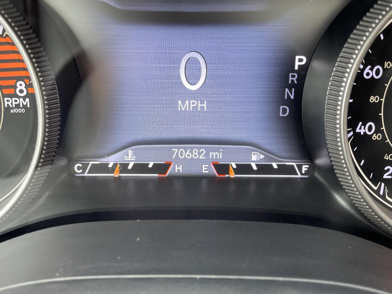 2019 Jeep Cherokee Limited photo 2