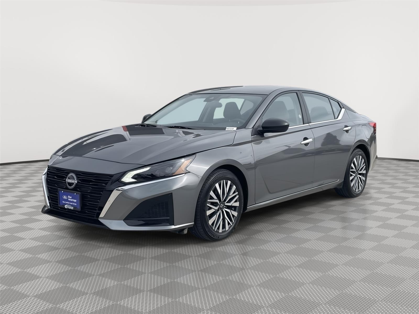 Certified 2025 Nissan Altima SV SEDAN