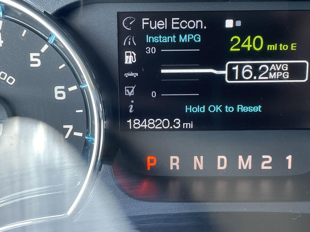 Used 2011 Ford F-150 Lariat Crew Cab Truck