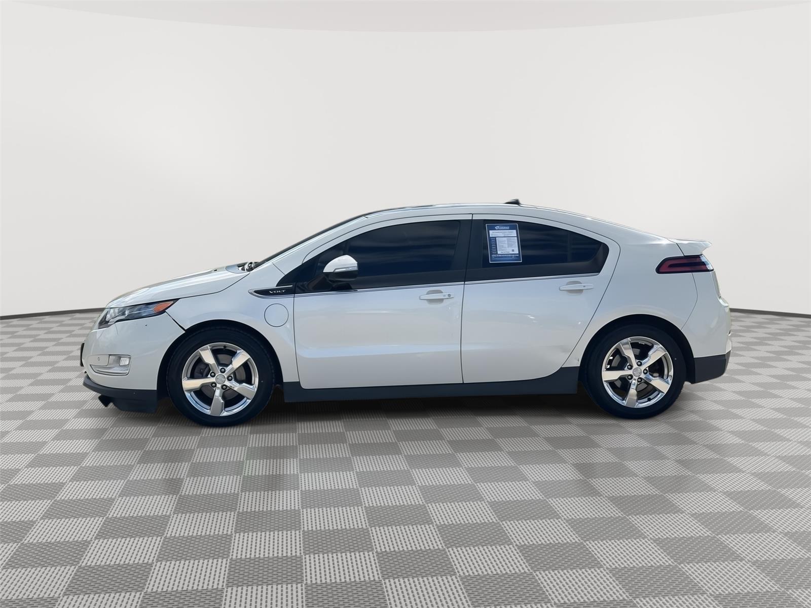 Used 2012 Chevrolet Volt Base with VIN 1G1RD6E41CU101029 for sale in Lincoln, NE