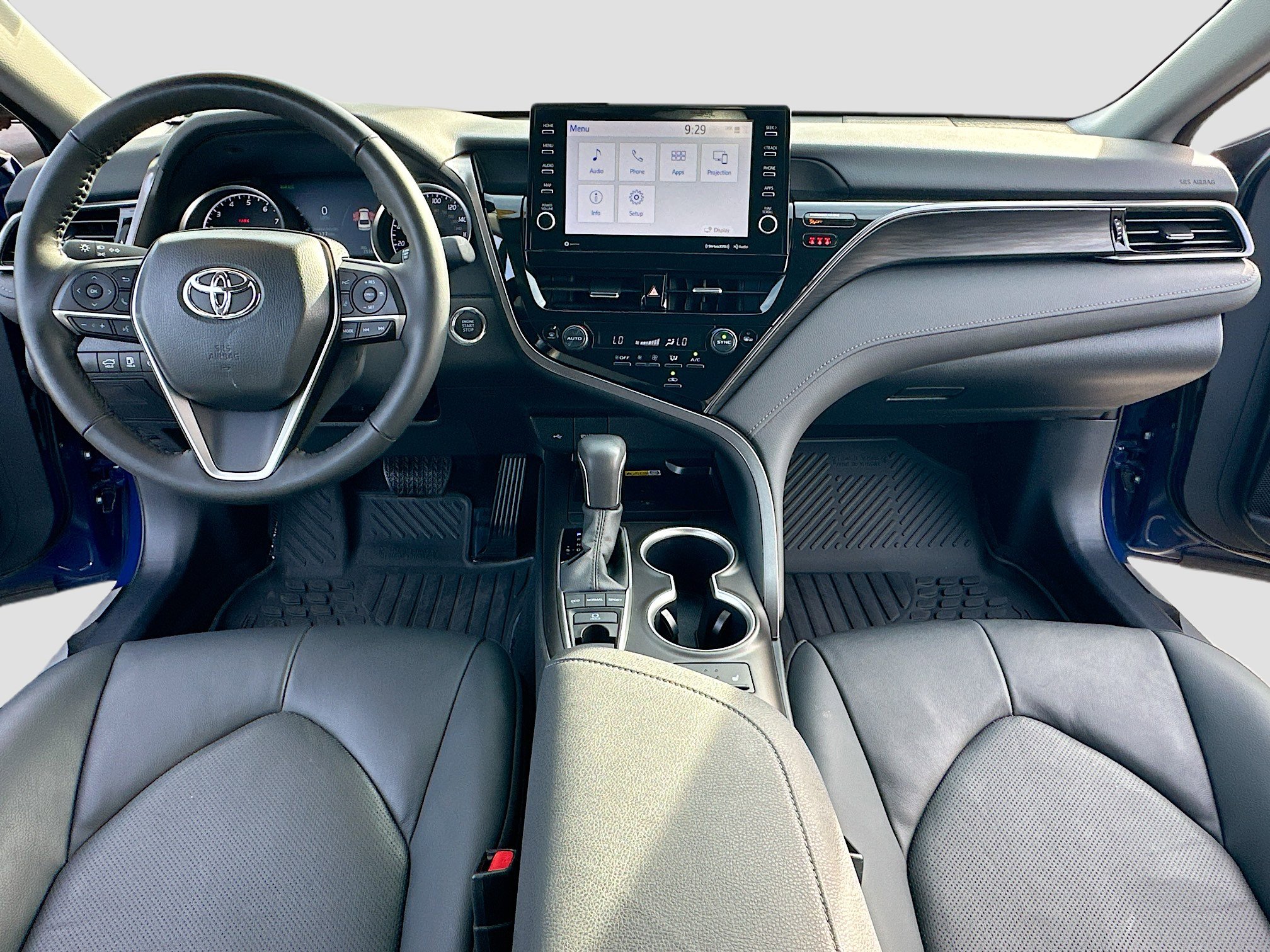 2024 Toyota Camry XLE photo 4