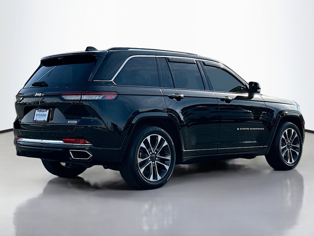 Used 2022 Jeep Grand Cherokee Overland SUV
