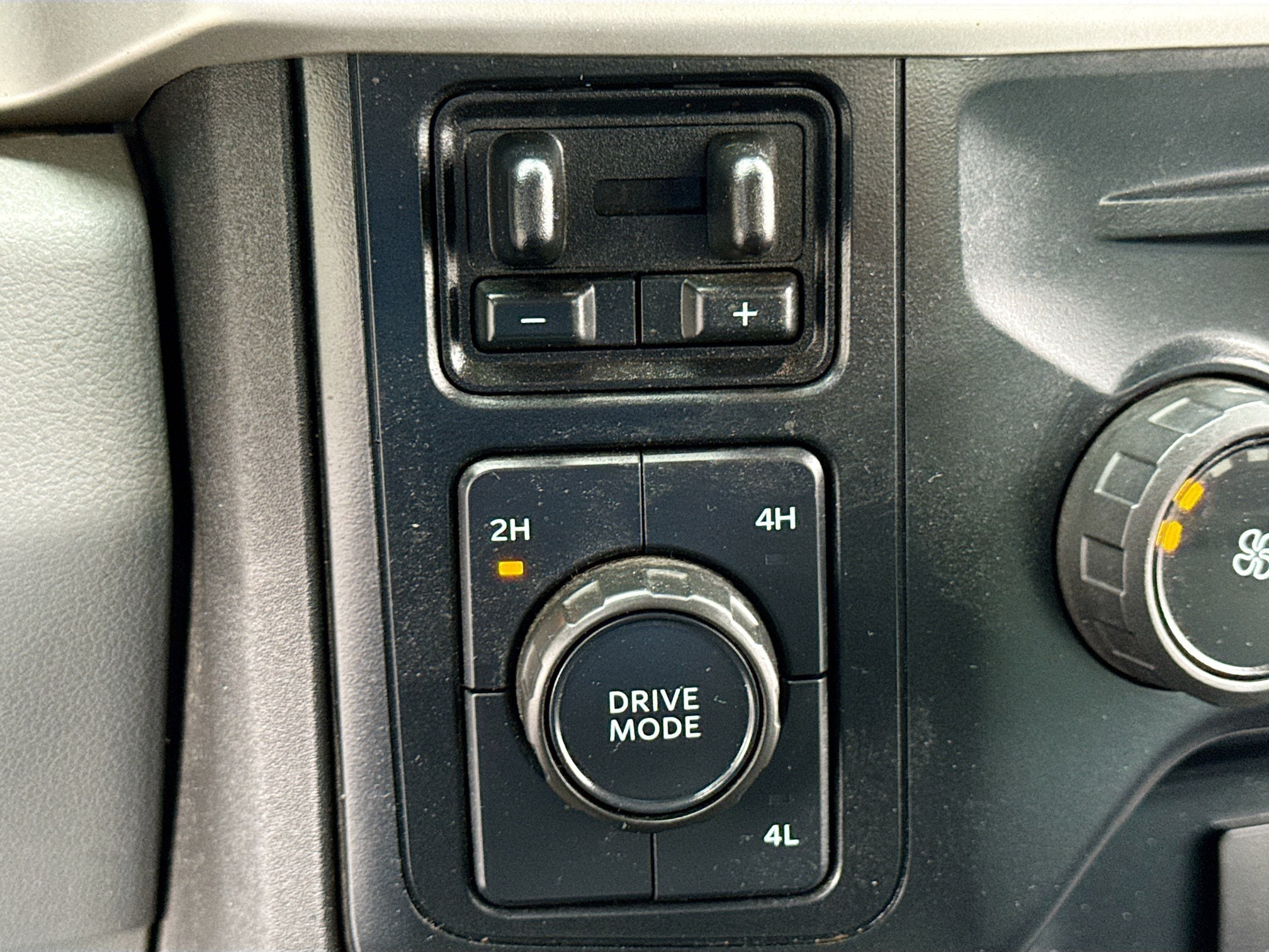 2024 Ford F-250 Super Duty XLT - Photo 9