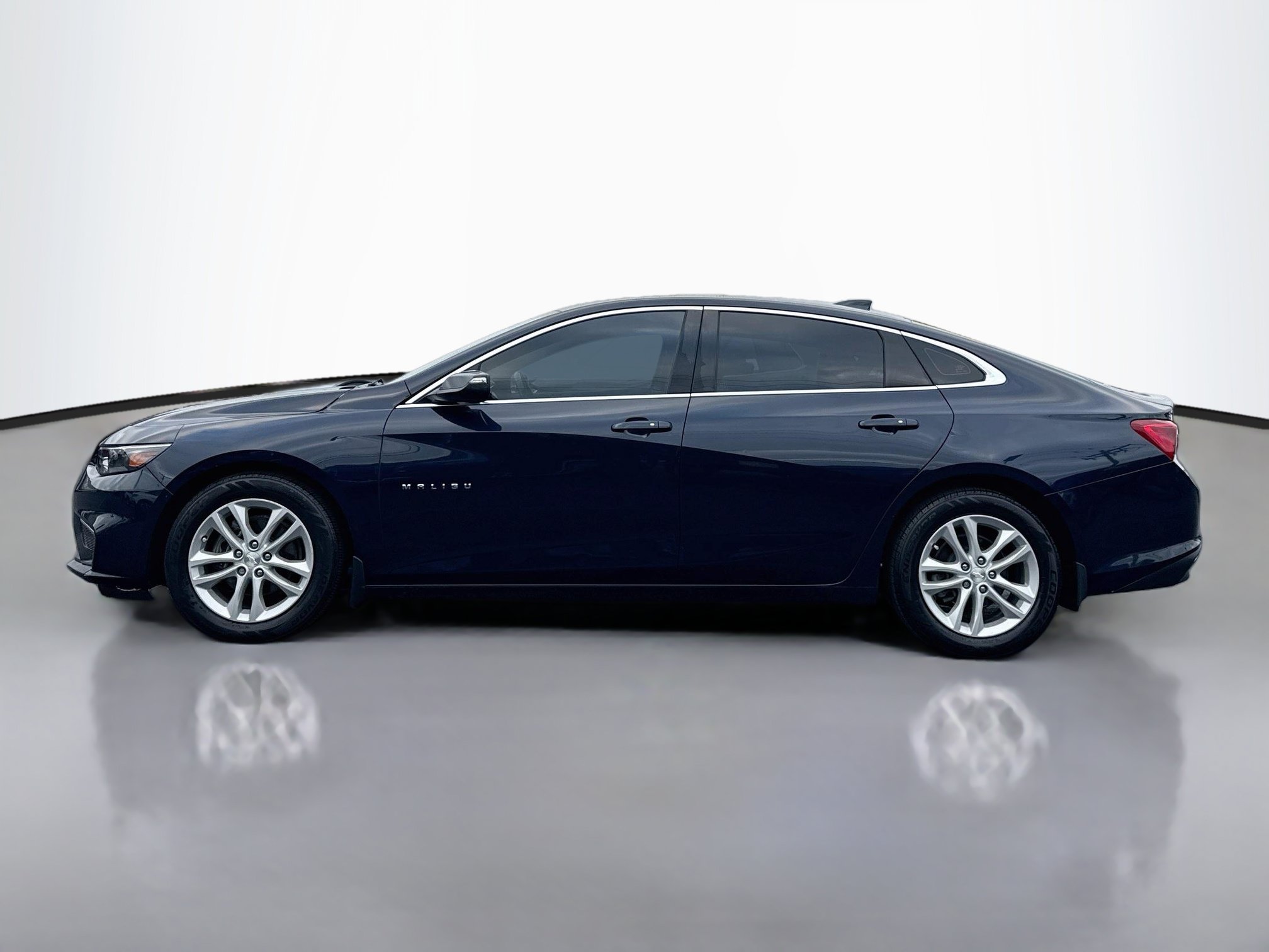 Used 2018 Chevrolet Malibu LT Sedan