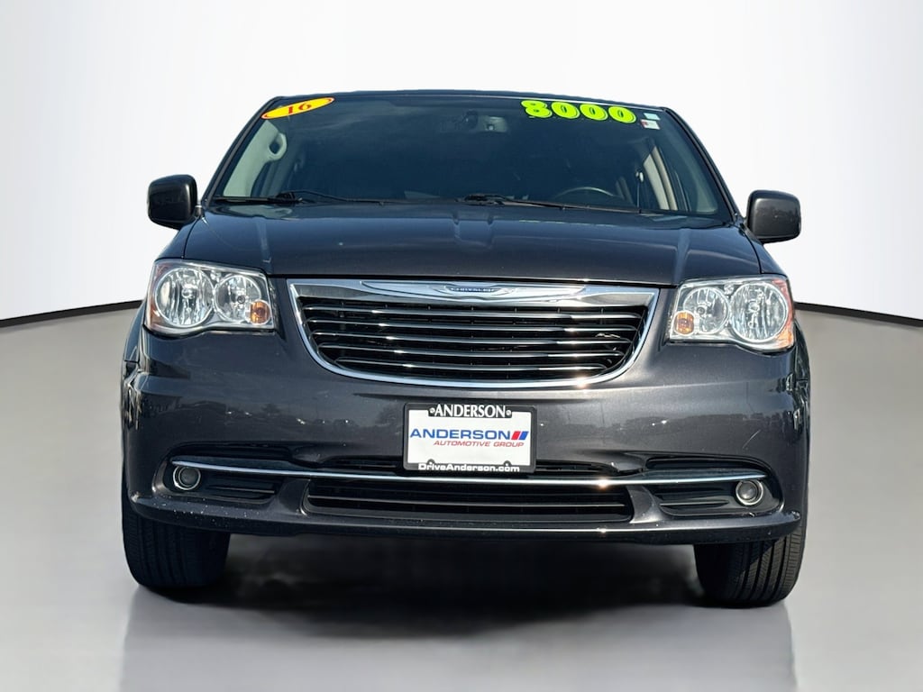 Used 2016 Chrysler Town & Country Touring Van LWB Passenger Van