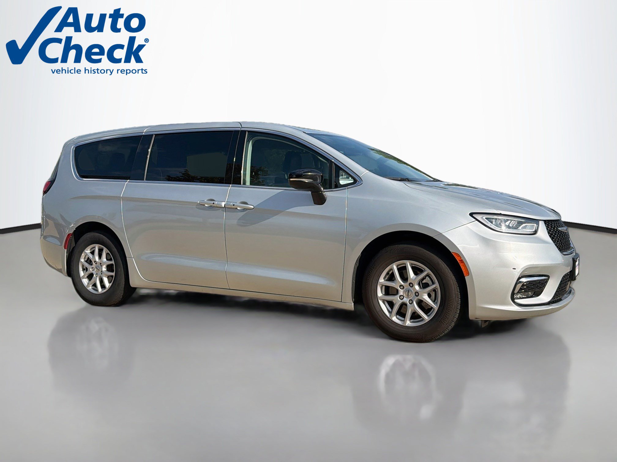 2024 Chrysler Pacifica Touring L Van Passenger Van