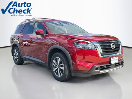 2024 Nissan Pathfinder SL SUV