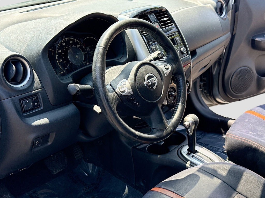 Used 2015 Nissan Versa Note SR Hatchback