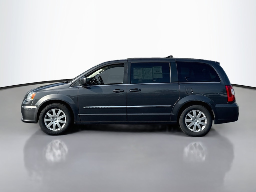 Used 2016 Chrysler Town & Country Touring Van LWB Passenger Van