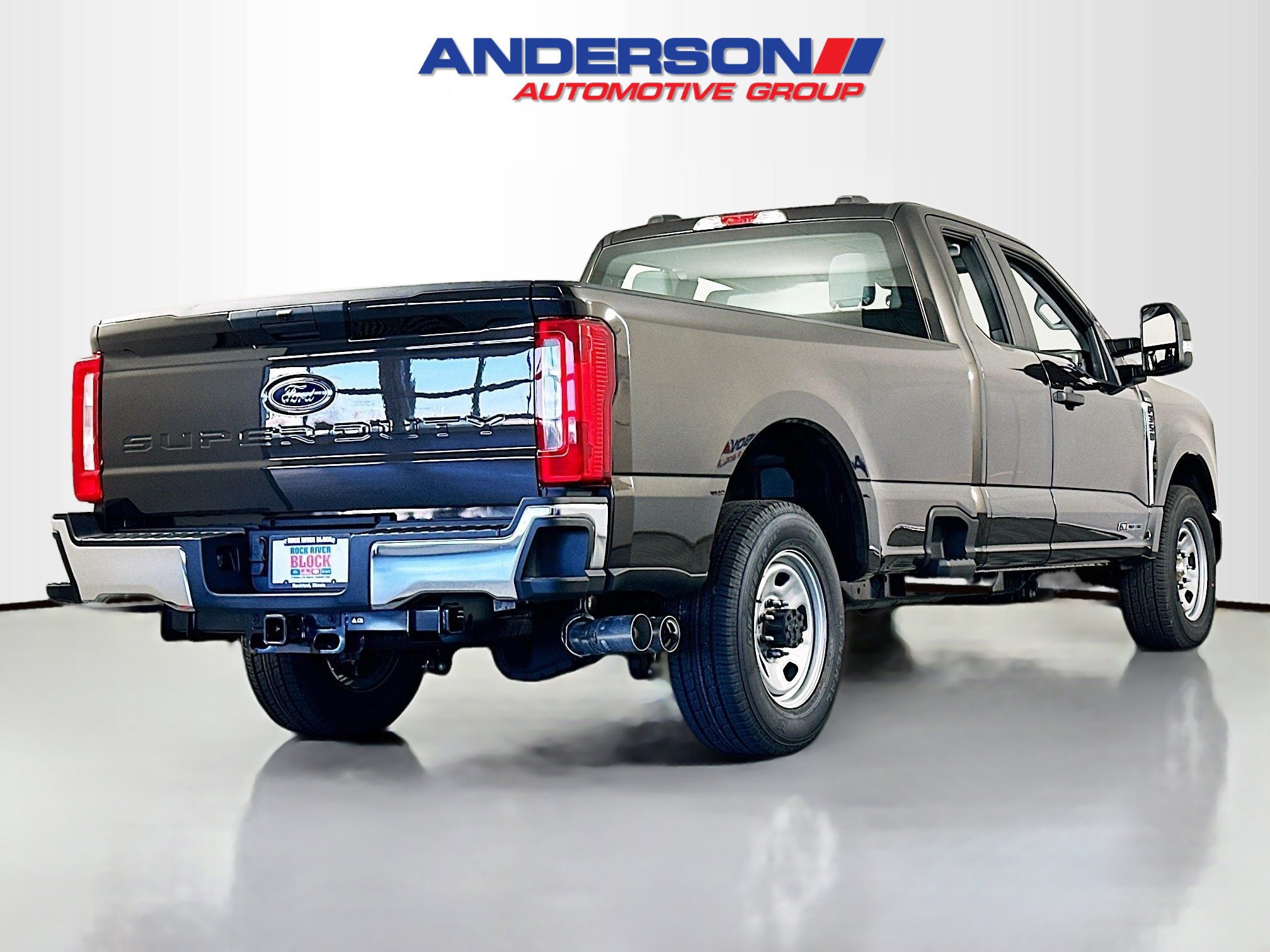 2024 Ford F-350 XL photo 2
