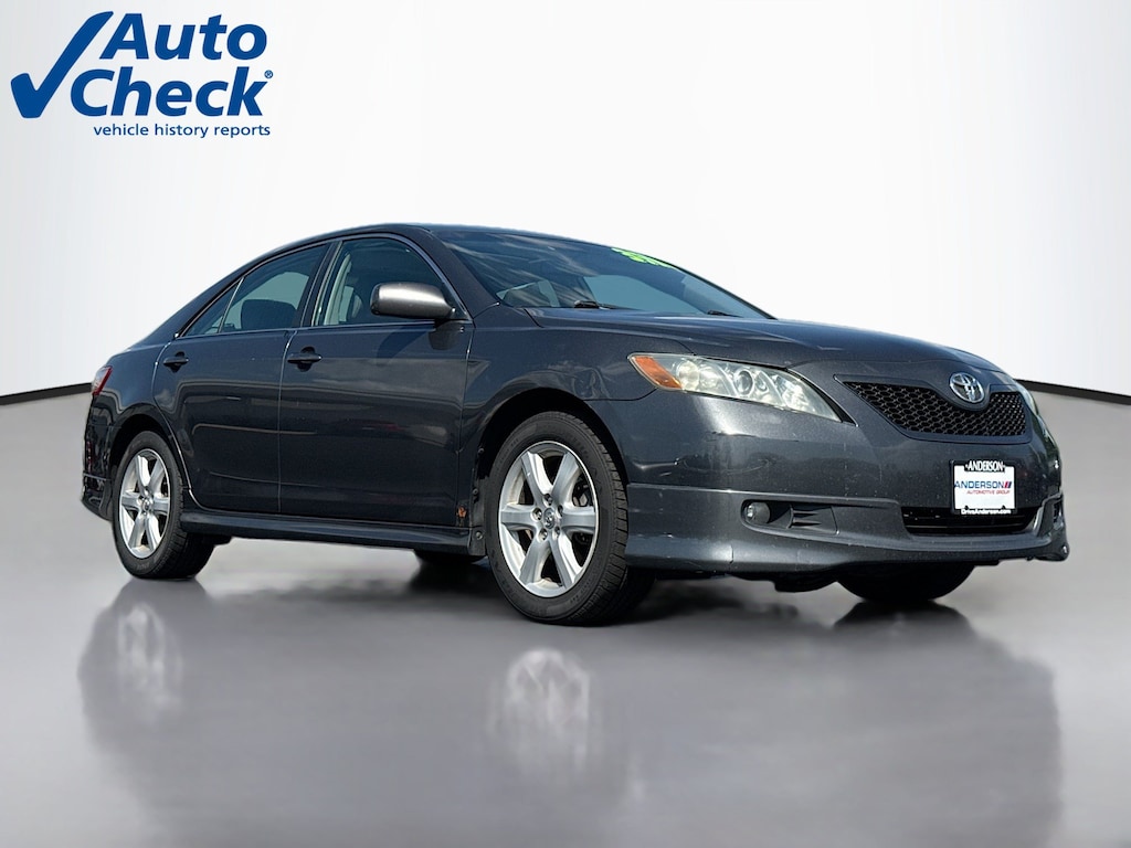 Used 2009 Toyota Camry SE Sedan