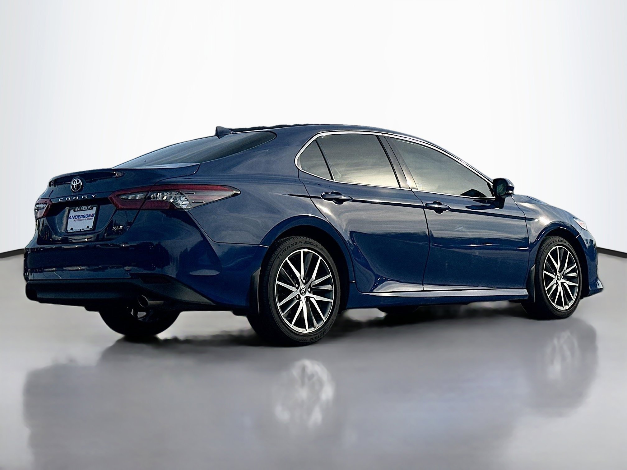 2024 Toyota Camry XLE photo 2