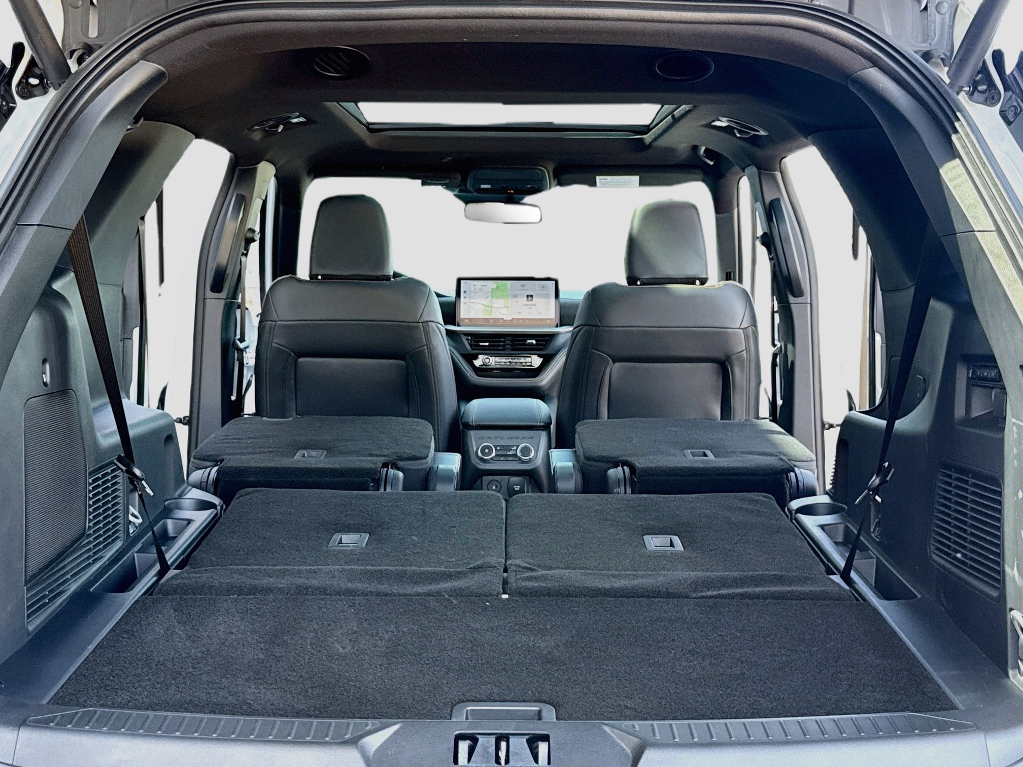 2026 Ford Explorer Tremor - Photo 10