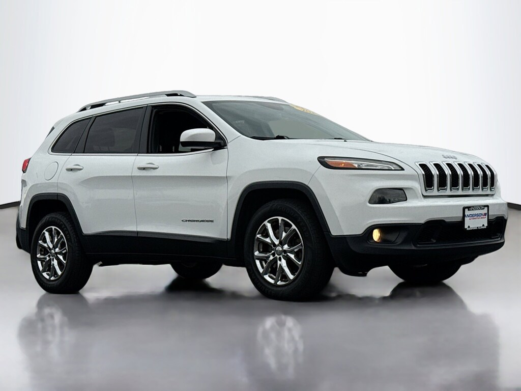 Used 2015 Jeep Cherokee Latitude 4x4 SUV