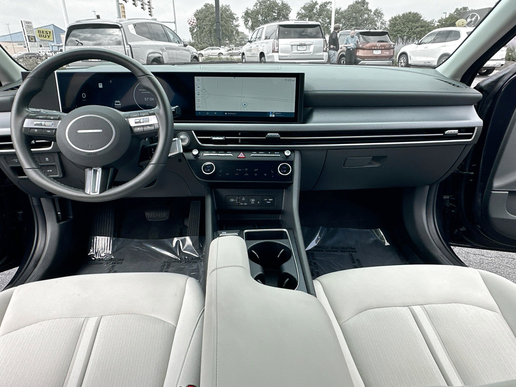 2024 Hyundai Sonata SEL Convenience photo 3
