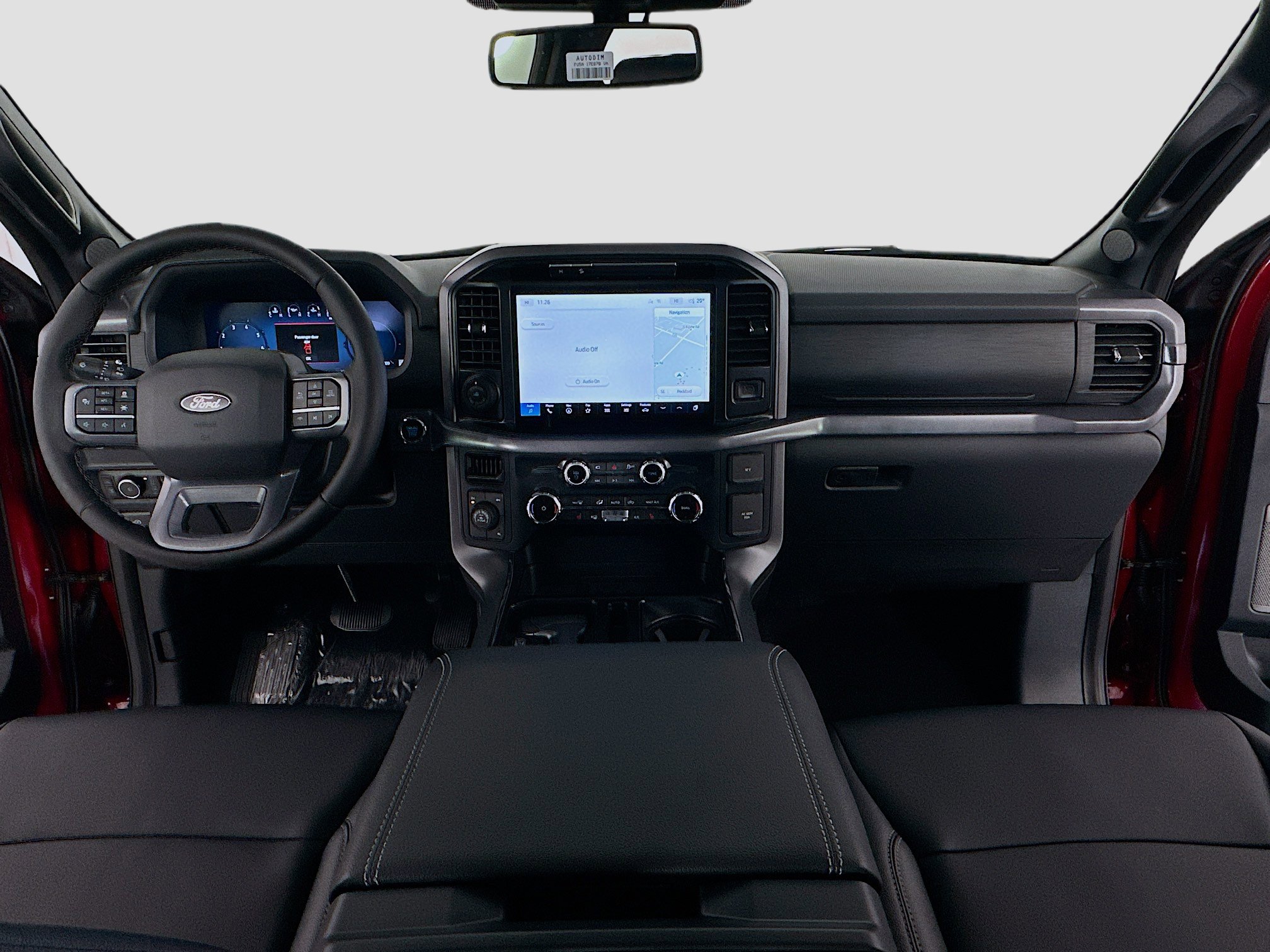 2025 Ford F-150 XLT photo 3
