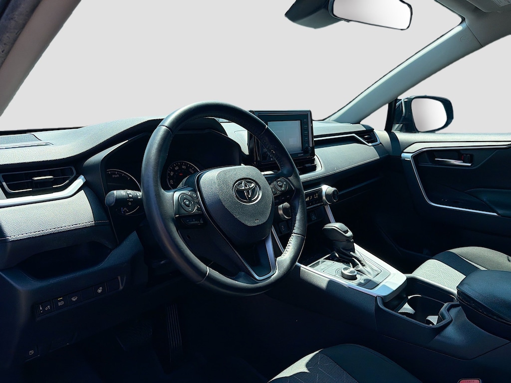 Used 2020 Toyota RAV4 Hybrid XLE SUV