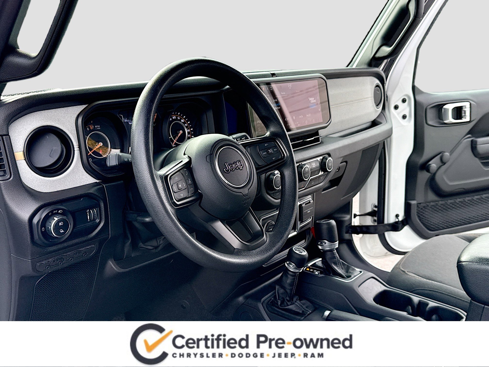 2024 Jeep Gladiator Sport photo 4