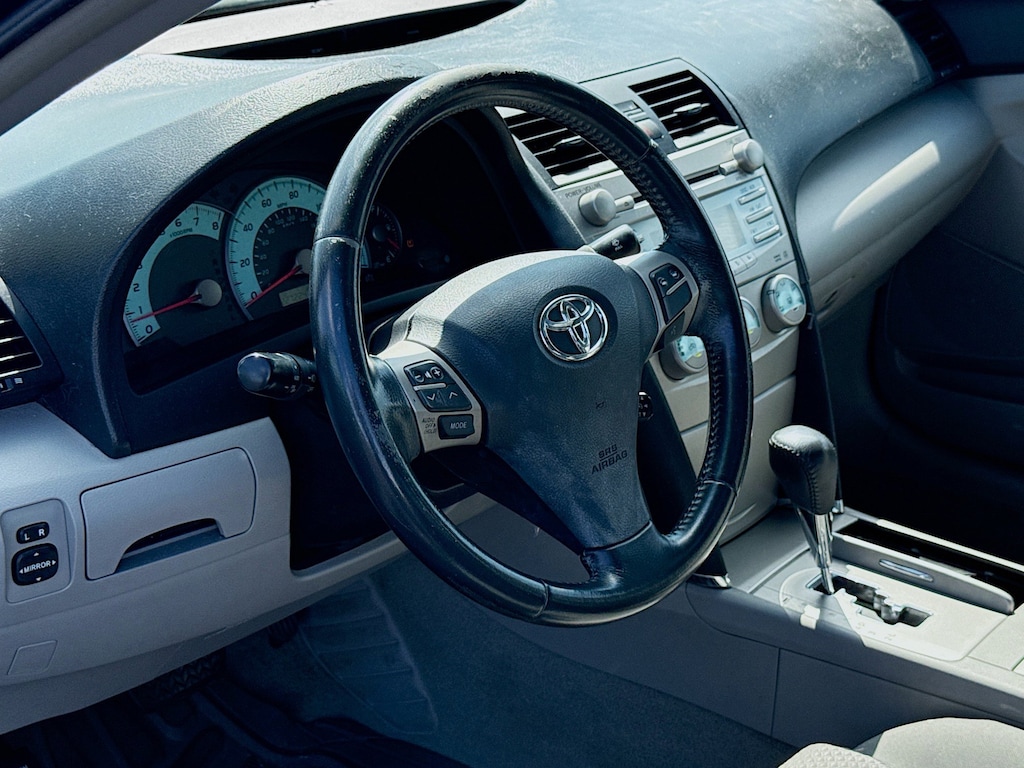 Used 2009 Toyota Camry SE Sedan