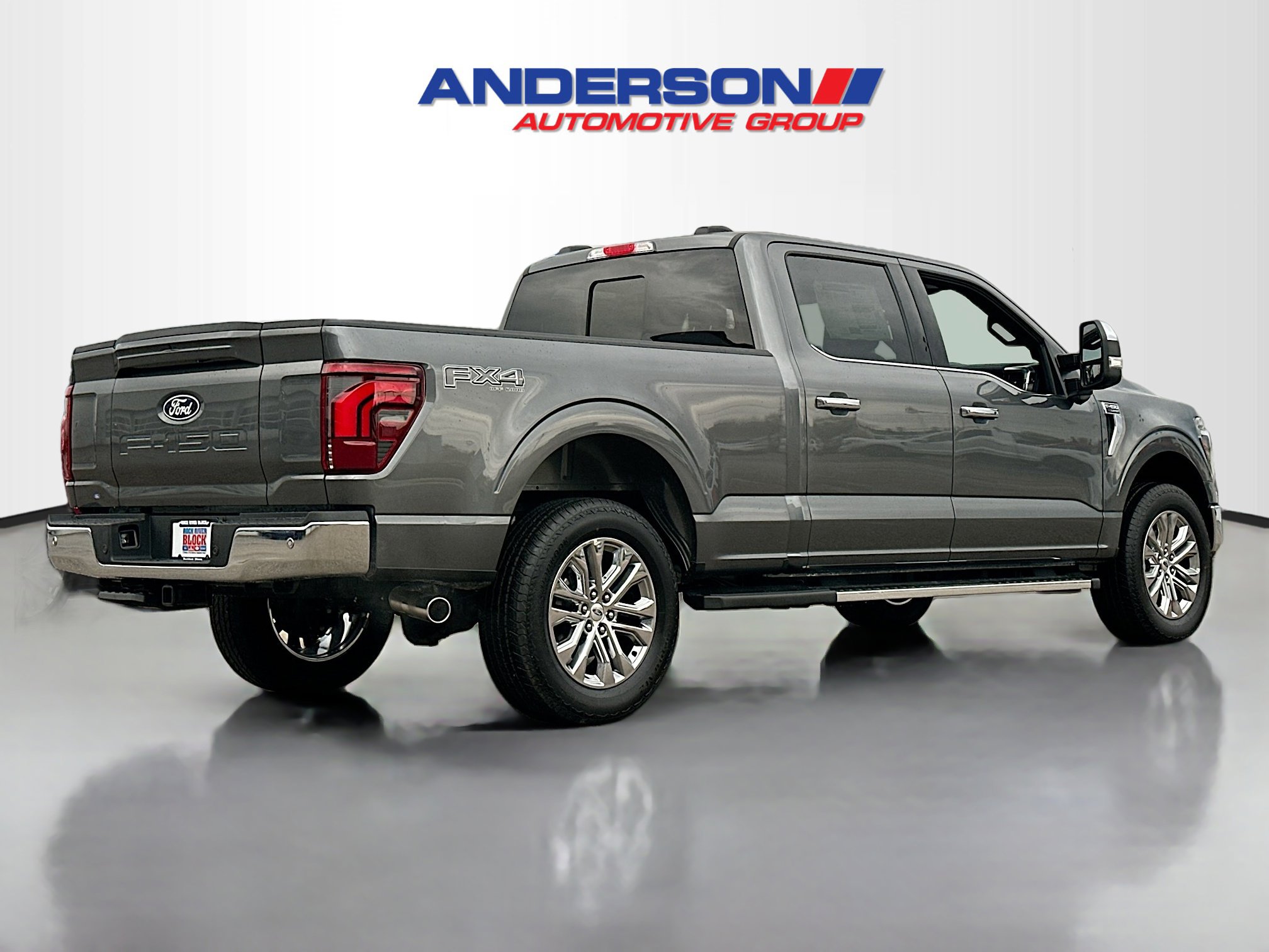 2025 Ford F-150 Lariat photo 2
