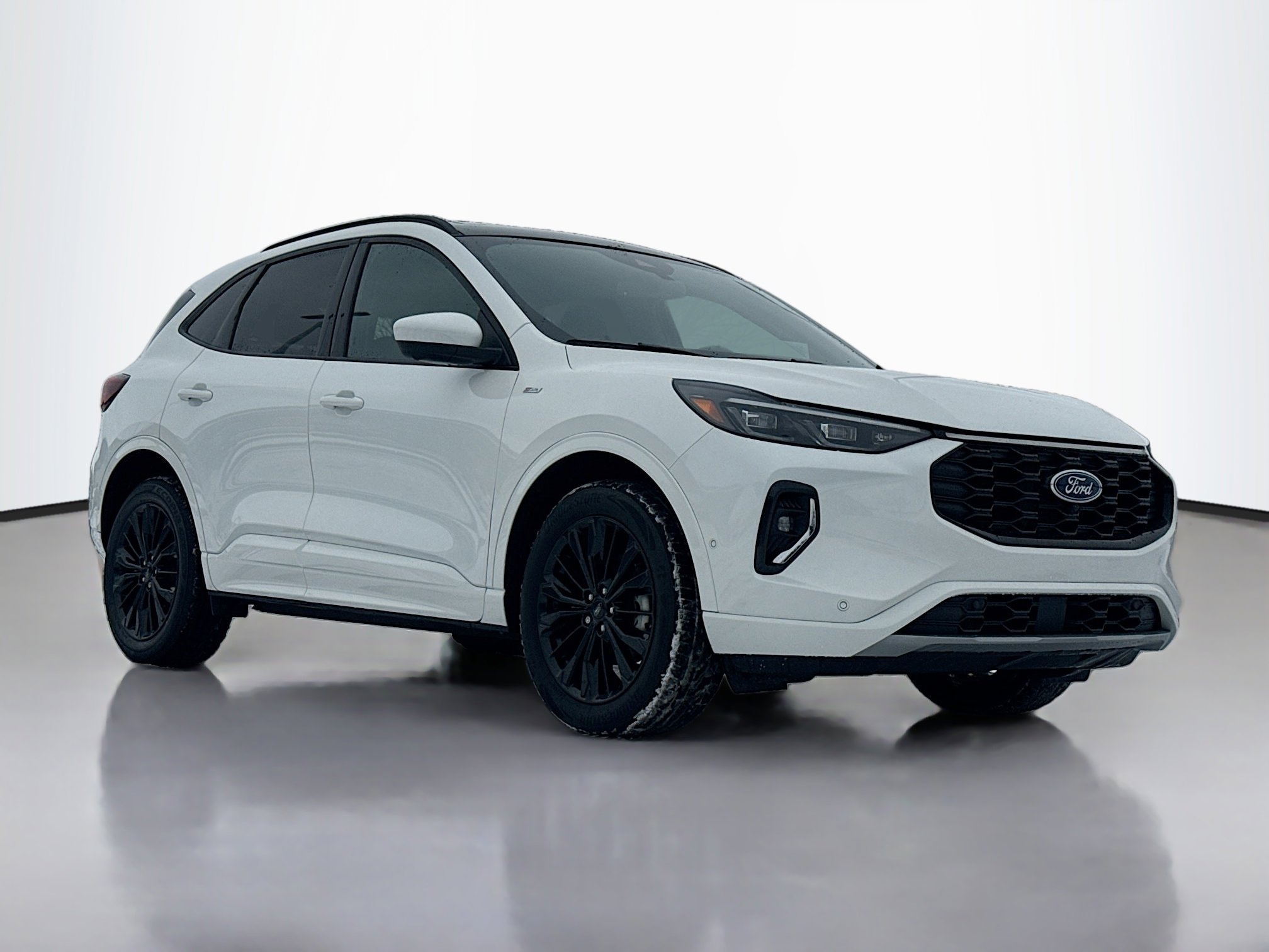 2023 Ford Escape ST-Line Elite's photo