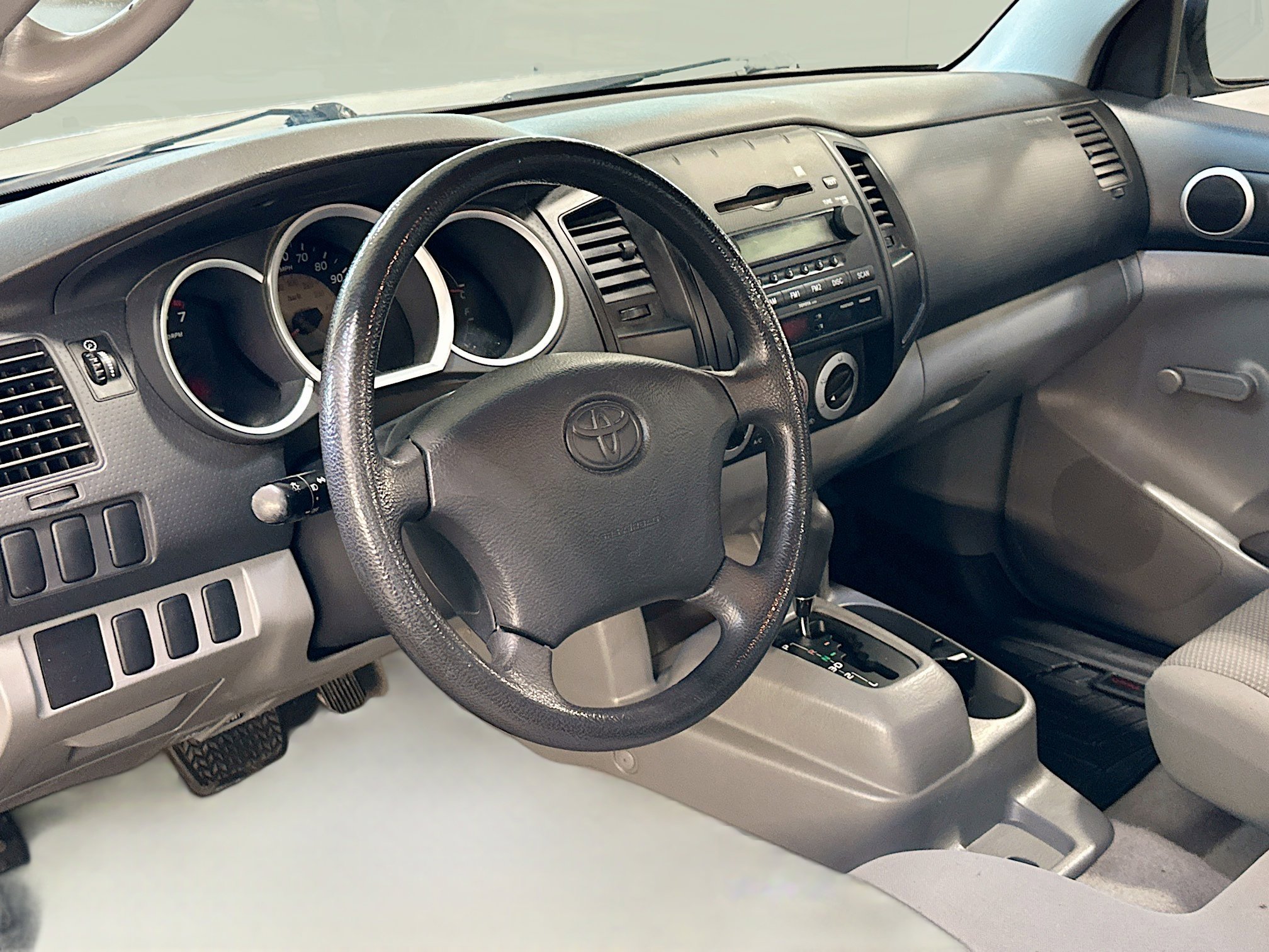 2008 Toyota Tacoma Base photo 2
