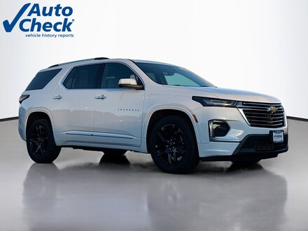 2023 Chevrolet Traverse Premier SUV