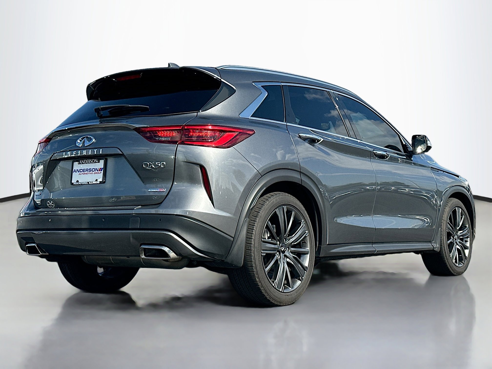 2020 Infiniti QX50 Essential AWD photo 2