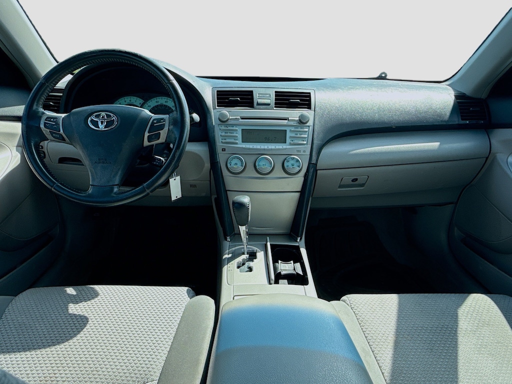 Used 2009 Toyota Camry SE Sedan