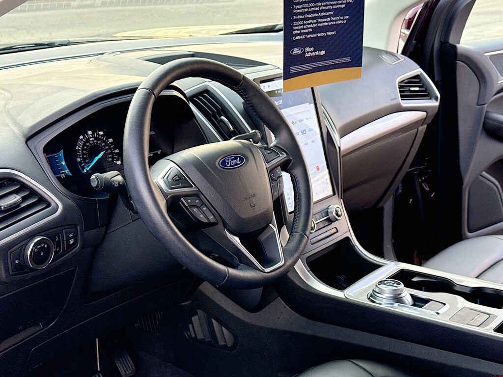 Certified 2024 Ford Edge SUV
