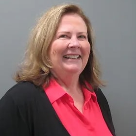 Staff member Julie Hovland from bd1a1ae4663d