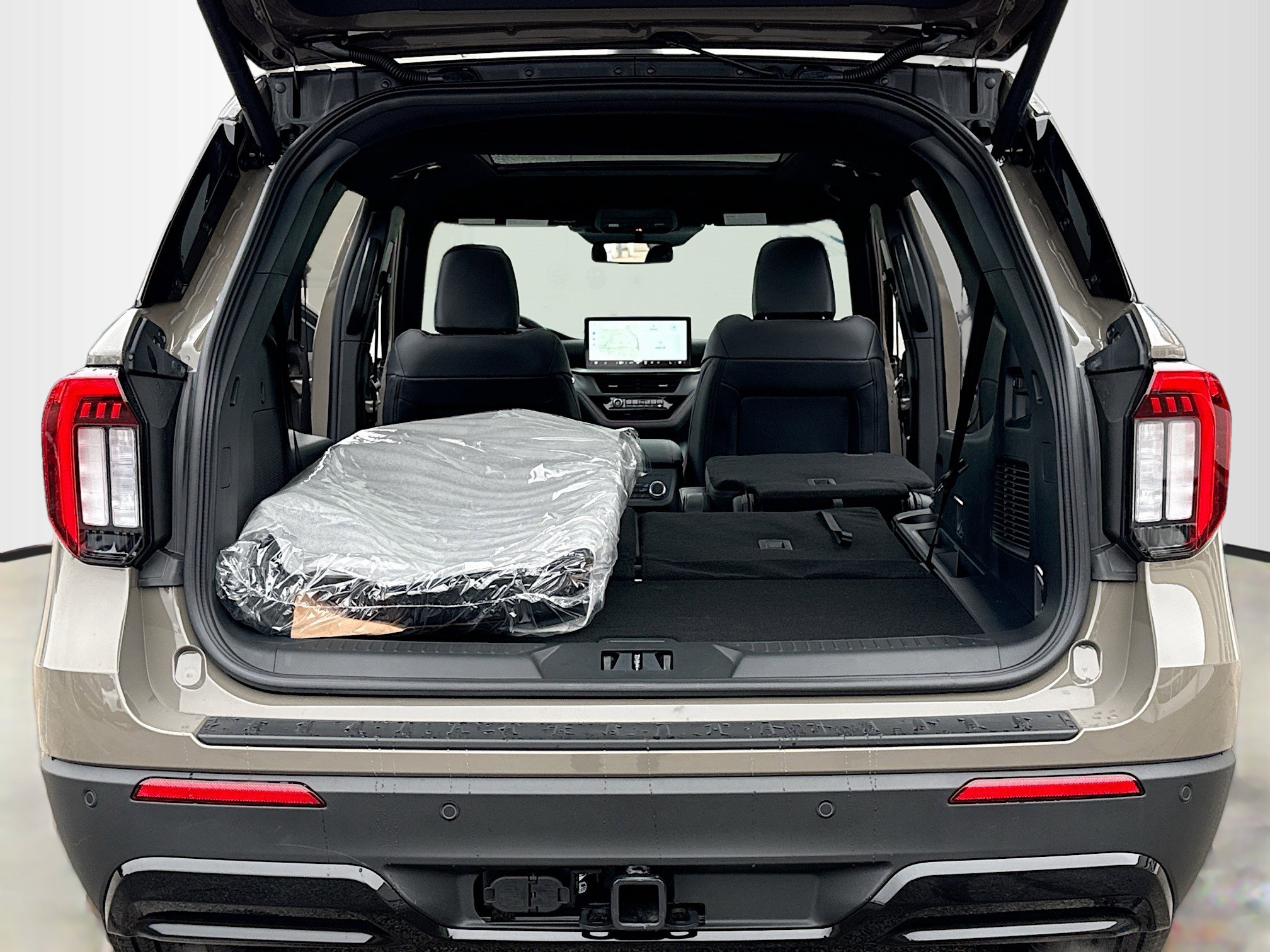 2026 Ford Explorer ST-Line - Photo 7