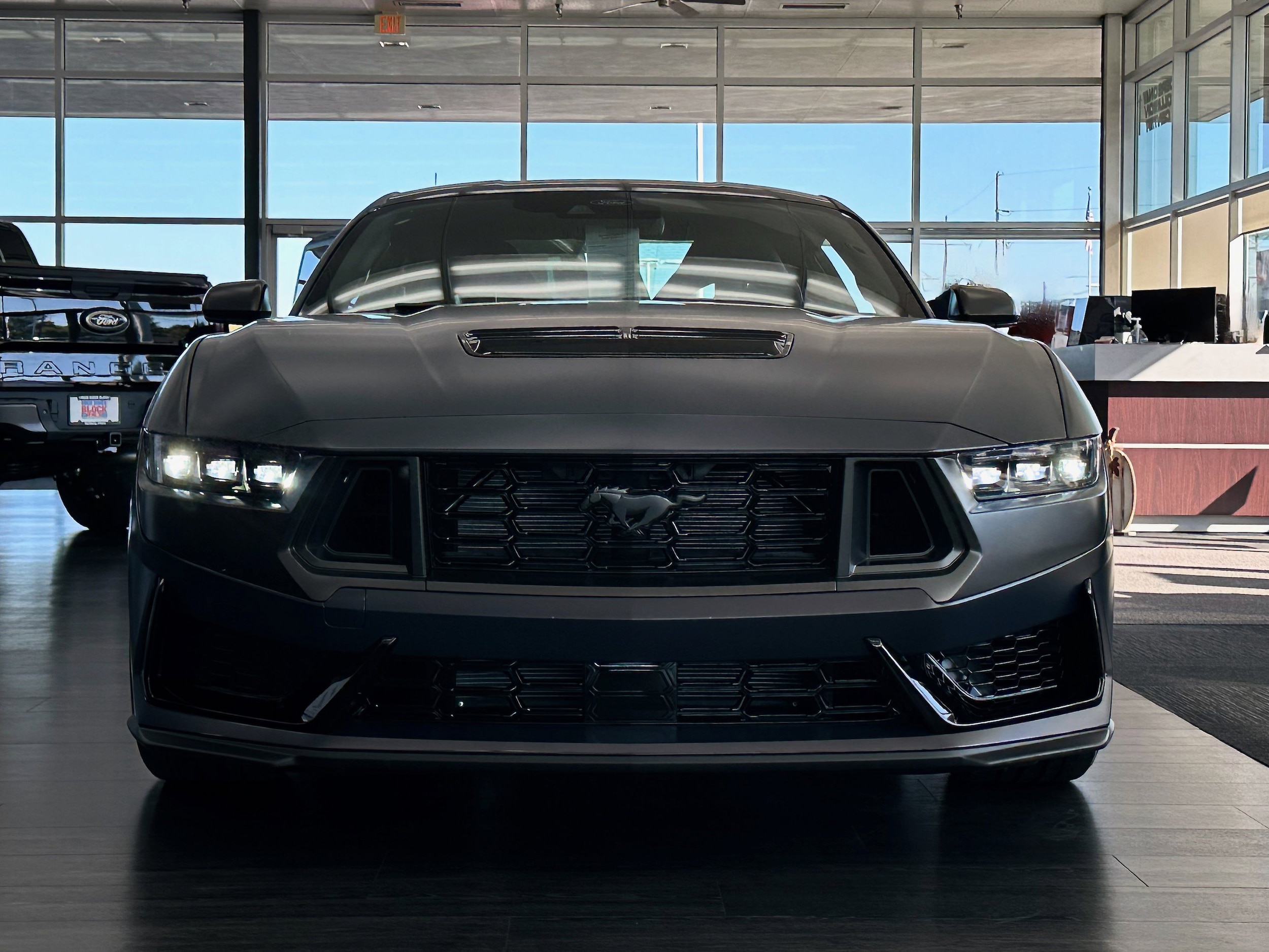 2025 Ford Mustang Dark Horse - Photo 13