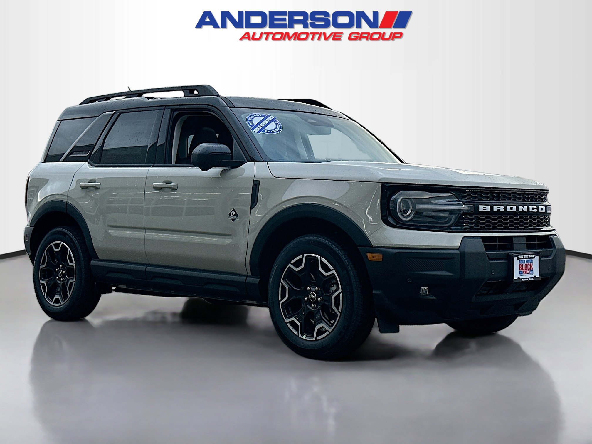 2025 Ford Bronco Sport Outer Banks's photo