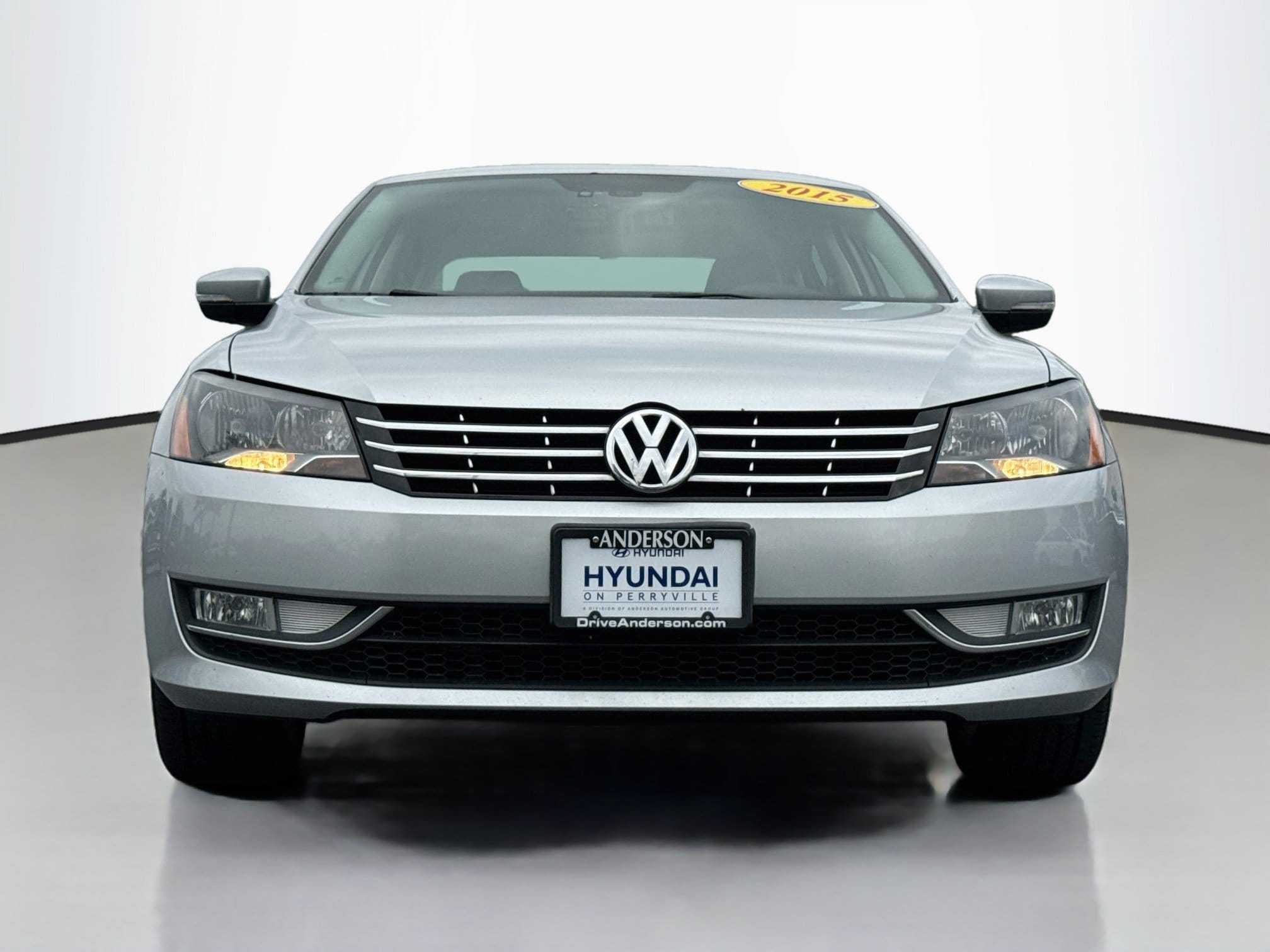 Used 2015 Volkswagen Passat SEL Premium with VIN 1VWCV7A31FC008788 for sale in Rockford, IL