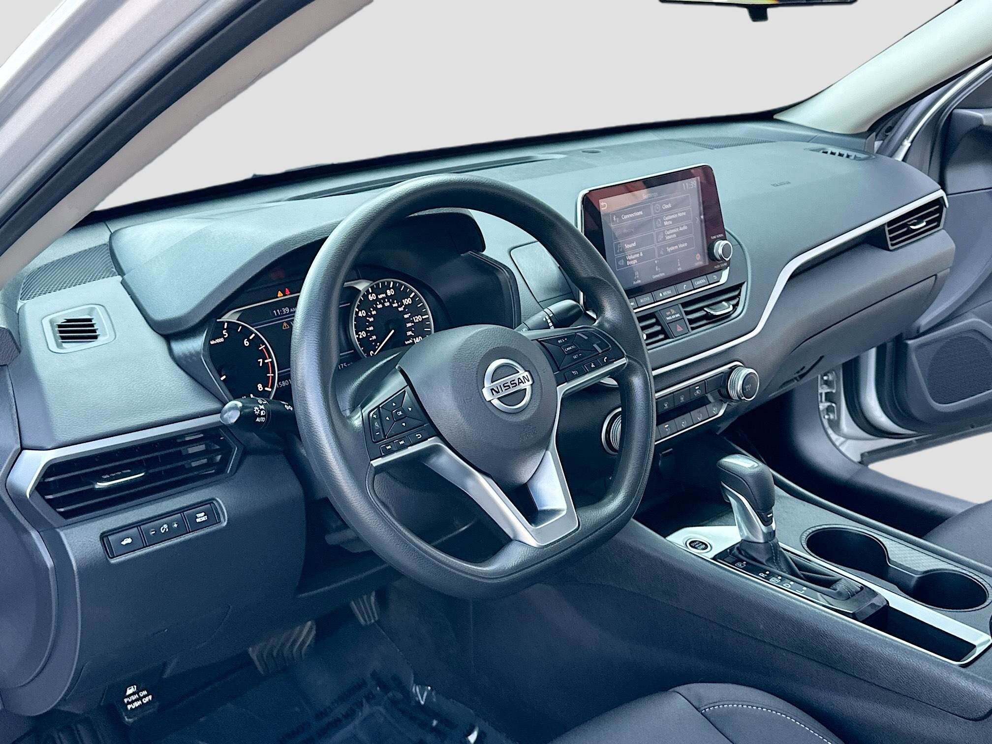2020 Nissan Altima 2.5 S photo 4