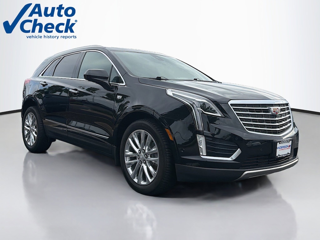 Used 2017 CADILLAC XT5 Platinum SUV