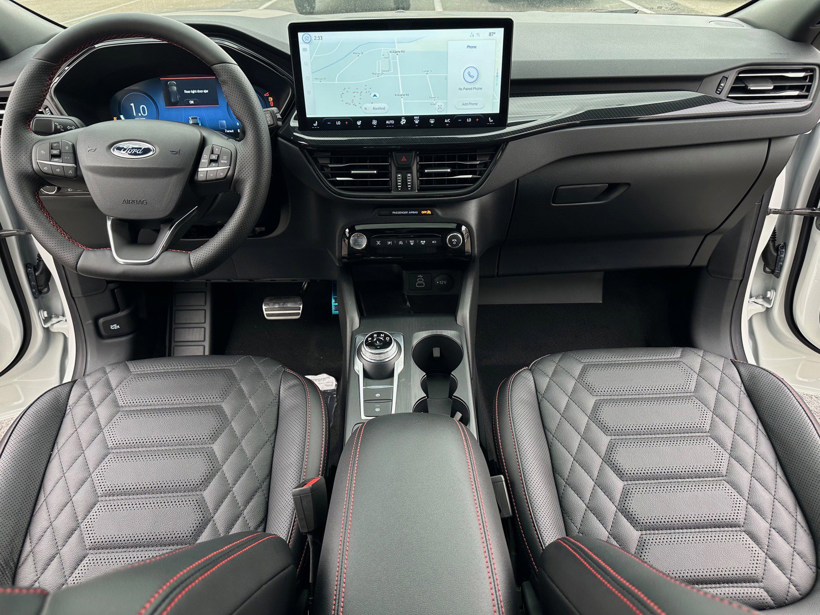 2024 Ford Escape ST-Line Elite photo 3