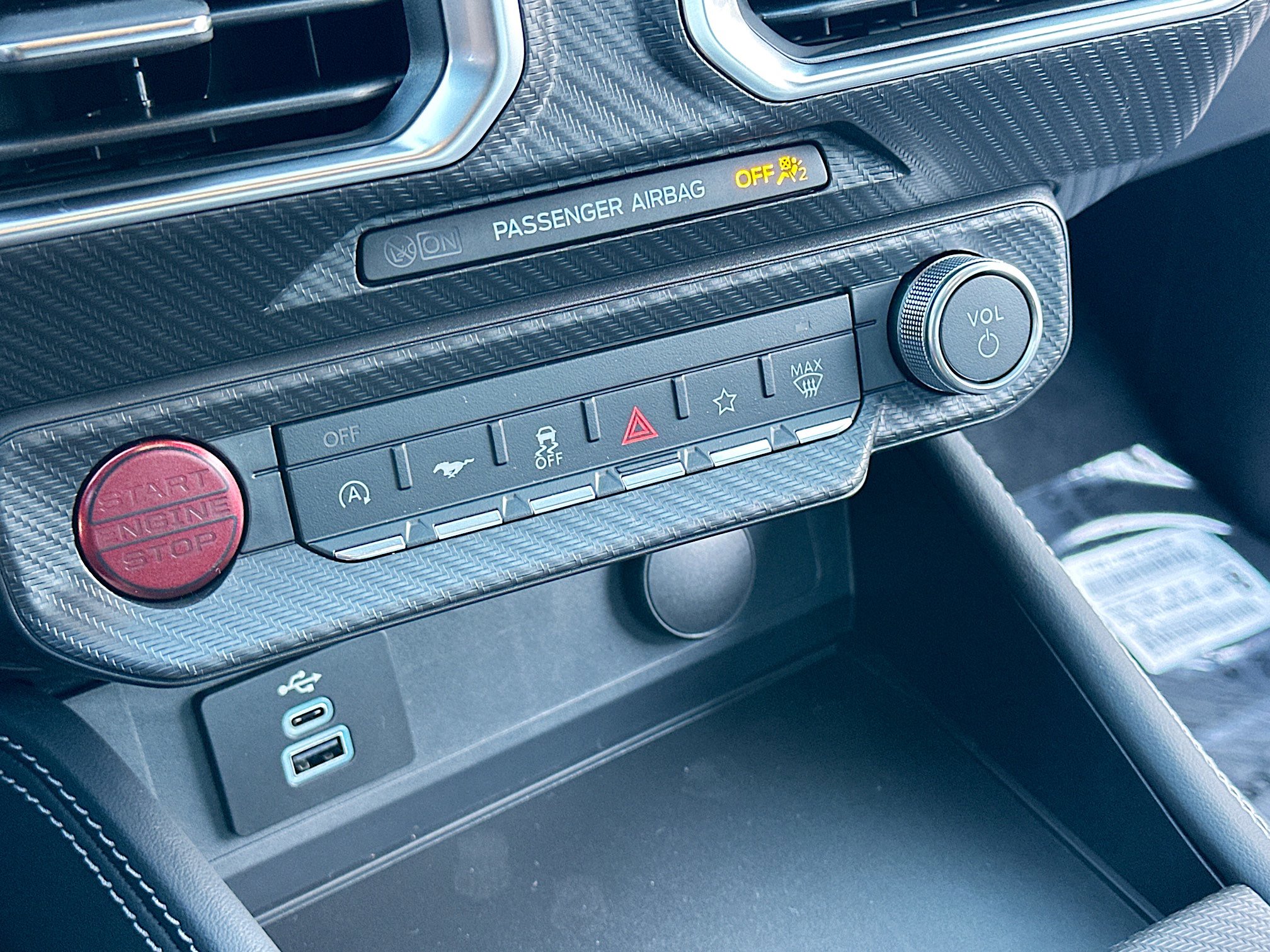2025 Ford Mustang EcoBoost Premium Fastback - Photo 9