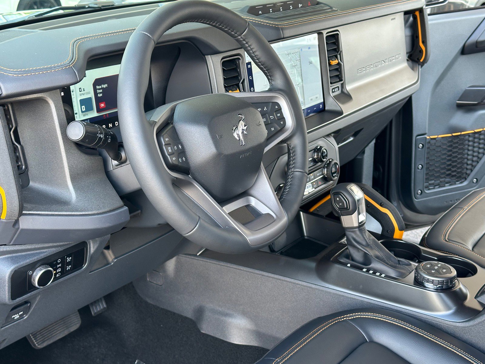 2024 Ford Bronco Badlands photo 4