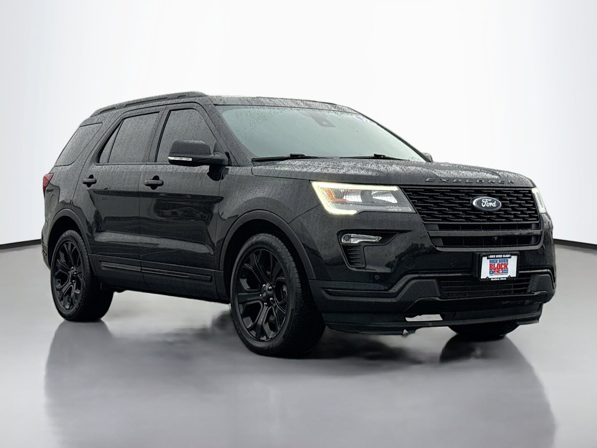 2019 Ford Explorer Sport's photo