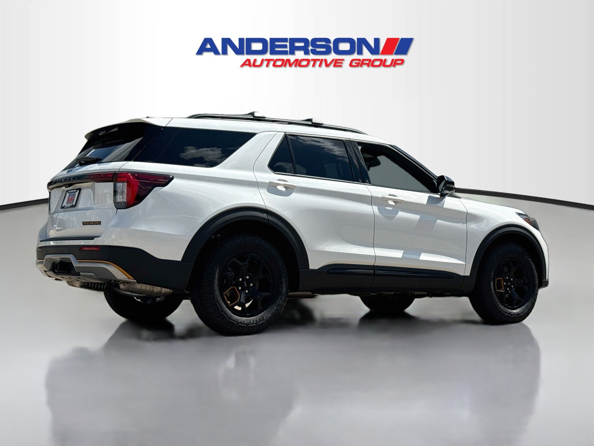 2026 Ford Explorer Tremor - Photo 2
