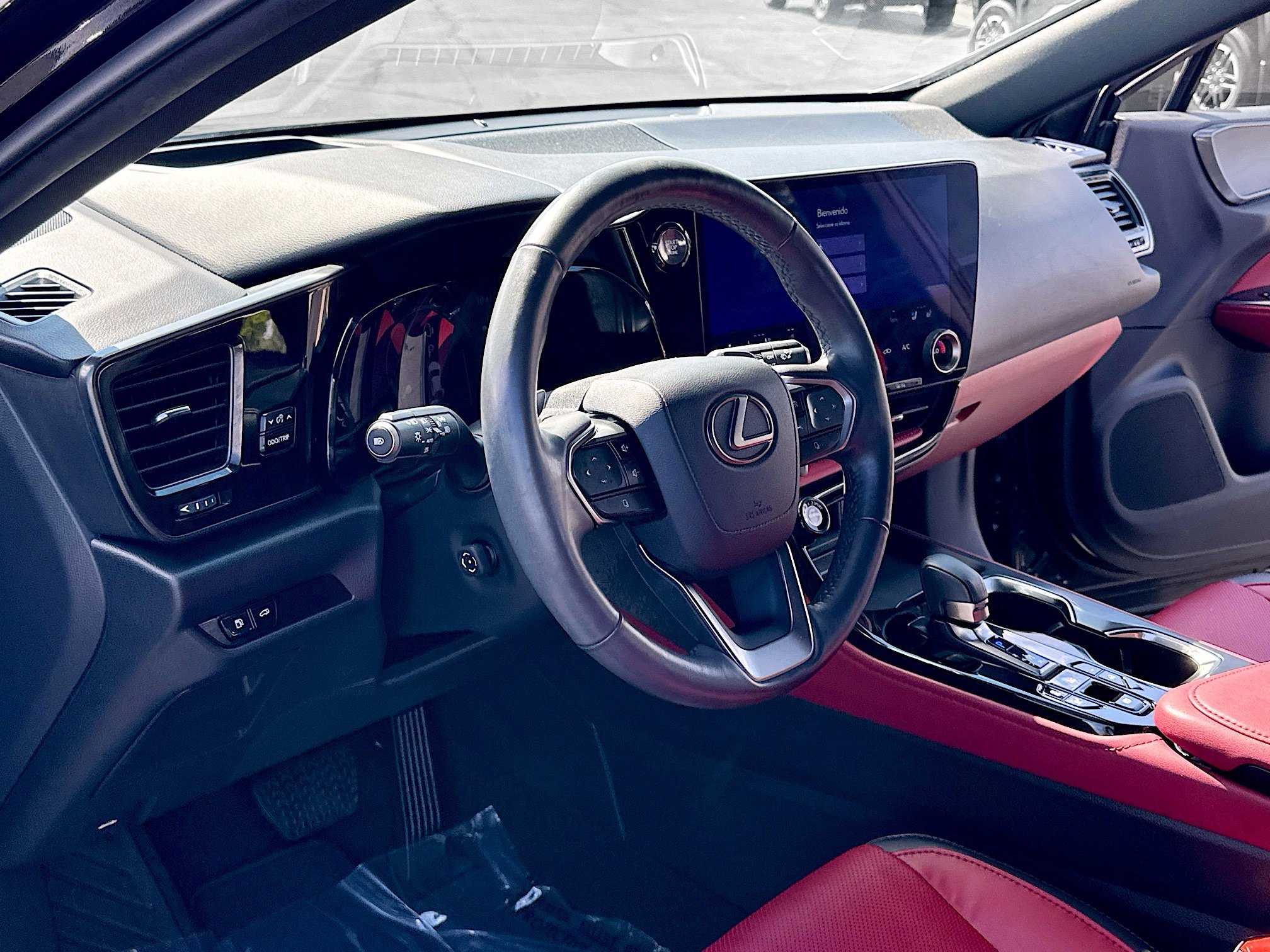 2024 Lexus NX 350 Luxury AWD photo 4