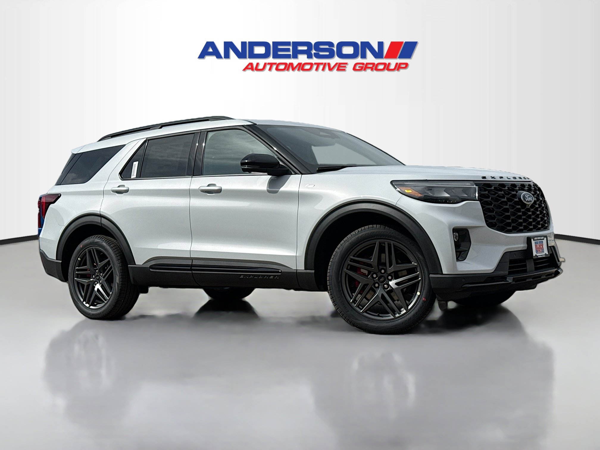 2026 Ford Explorer ST-LINE 4WD's photo