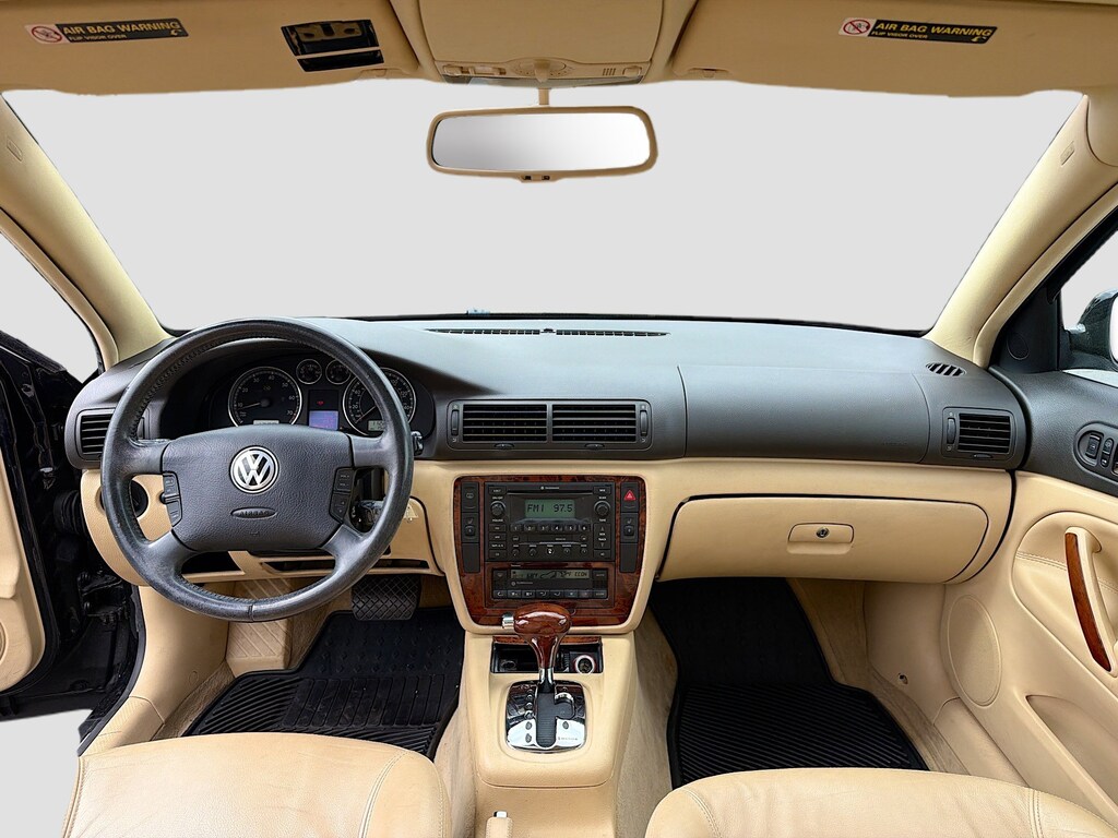 Used 2002 Volkswagen Passat GLX Sedan