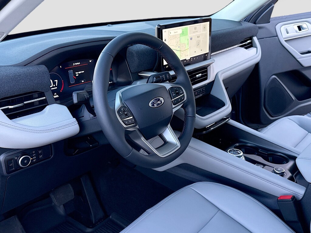 New 2025 Ford Explorer Active SUV