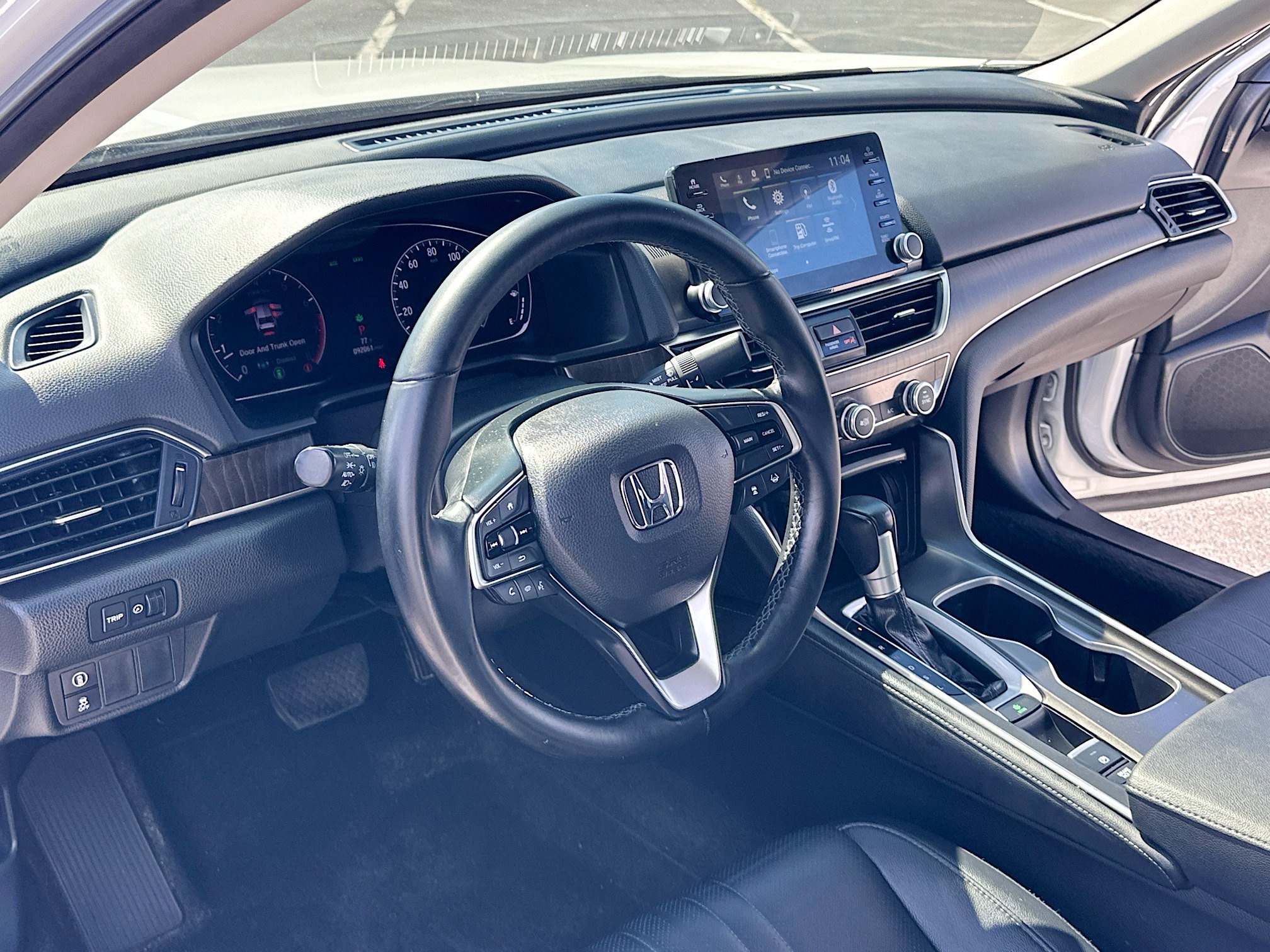 2019 Honda Accord EX-L 1.5T photo 4