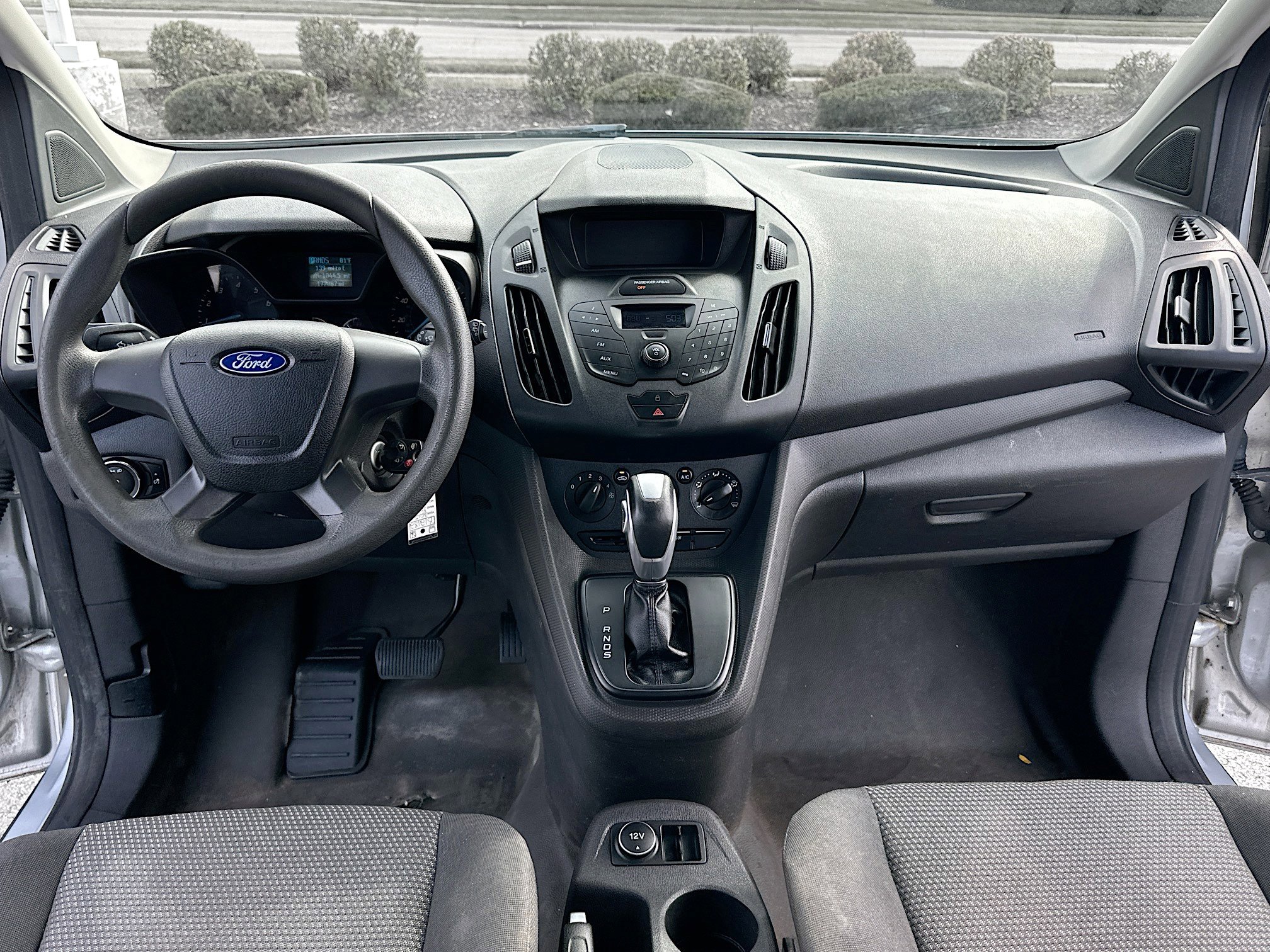 2015 Ford Transit Connect XL photo 3