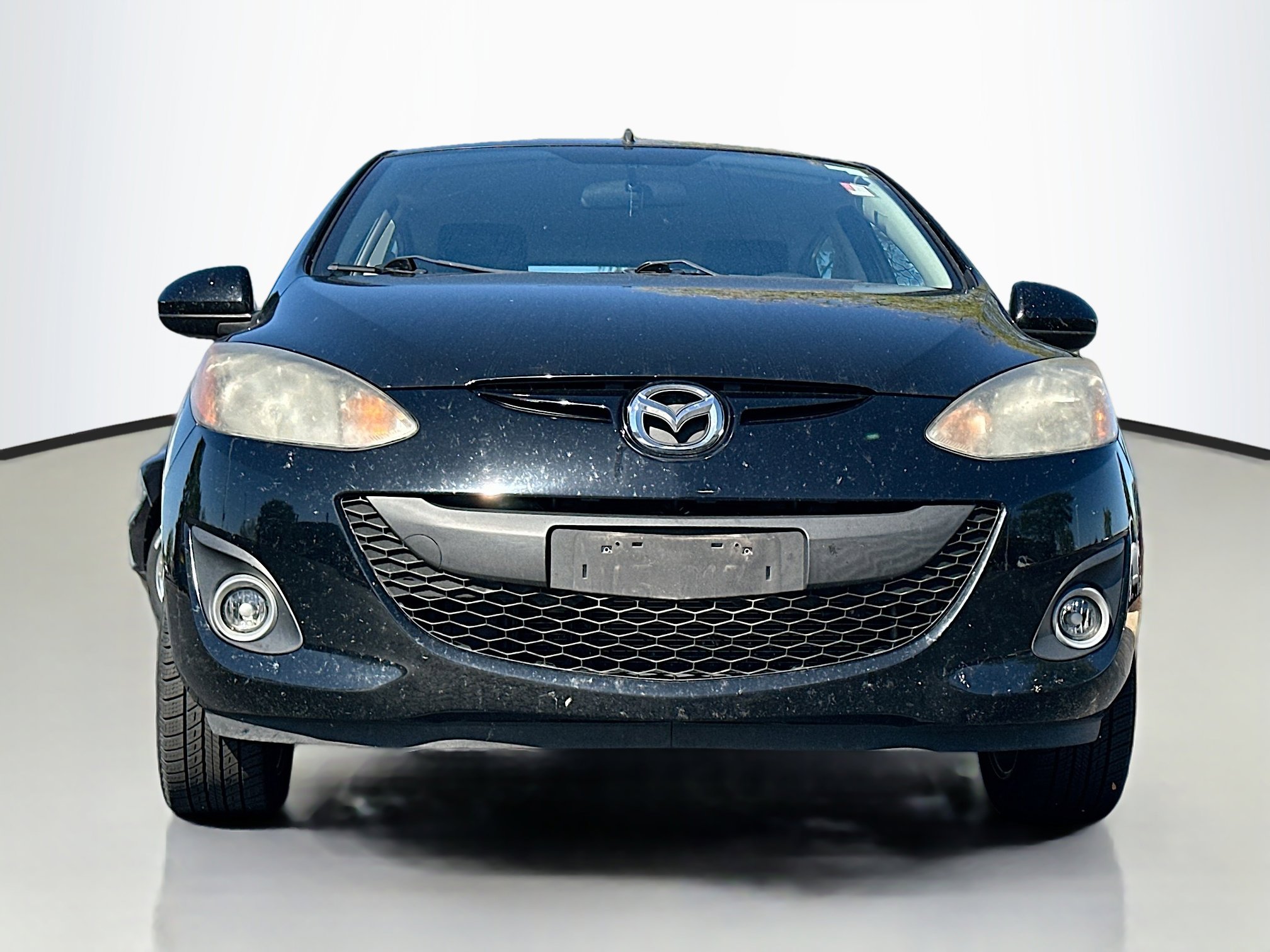 2011 Mazda Mazda2 Touring photo 3