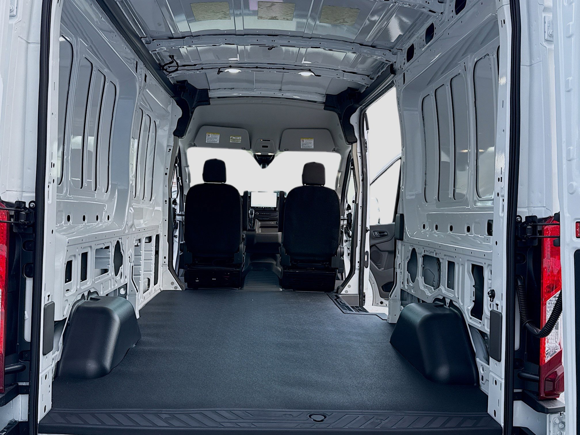 2026 Ford Transit Van Base - Photo 7